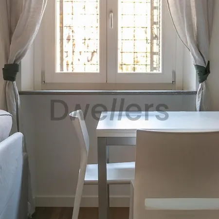 Sant Ambroeus Apartman